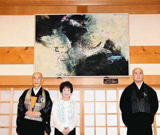 「池のコイ」など日本画寄贈　多治見の寺に日展会友・安藤さん