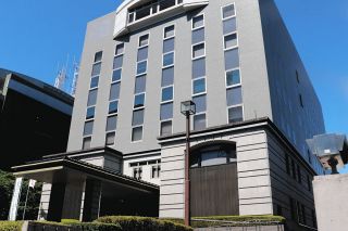 娘2人を投げ落とした疑いで逮捕の父親を鑑定留置　岐阜地検