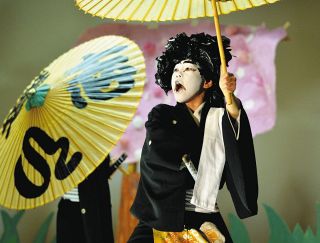 堂々の見えに客席沸く　飛騨市・河合小学校の児童が歌舞伎披露