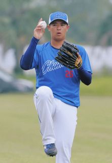 中日ドラゴンズ　沖縄キャンプユニホーム　金丸投手 中日1位ルーキー・金丸夢斗、2軍キャンプで初ブルペン ボール