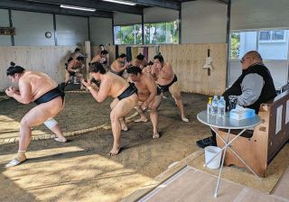 「豊昇龍はしっかりけがを治して」 武蔵川親方、九州場所での復帰を目指す横綱にエール 「無理して出場する必要はないんだよ」【大相撲】