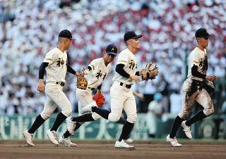センバツ】浦和学院、伝統のユニホーム”お披露目”に水差された 9年