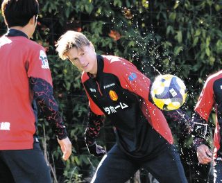 【限定レア】優勝決めたPK！山岸祐也！ファンコミュニティ限定パーカー 限定レア】優勝決めたPK！山岸祐也！ファンコミュニティ限定パーカー