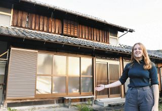 「空き家は人生のすべてが詰まっている」　英国大学院生が本巣で空き家研究、12月に成果の写真展示へ
