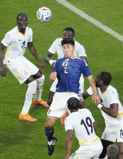 内田篤人さん、カズのような「夢、憧れの存在に」『JFAユニクロ