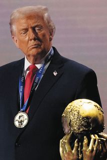 J3岐阜が発表した柏木陽介さん引退試合の出場選手にSNS「監督、ミシャ