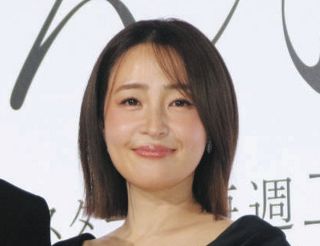 「どこめざしているのですか？」大沢あかね、『泳げませんけど』プールで“黒シースルー衣装”、ファン絶賛「血圧あがる」「なんとありがたい」