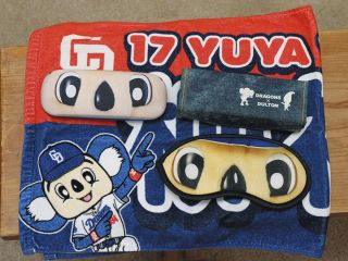 【写真】丹治、ドラゴンズグッズを愛用！ 着用シーンも