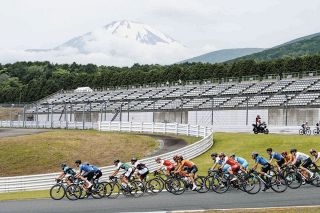 第6ステージ富士山、カルボーニが今大会ステージ2勝目【自転車・ツアーオブジャパン】