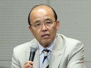 ジェット風船の分析まで鋭い…阪神・岡田顧問の解説はなぜここまで人気があるのか “ボソボソ”との絶妙なバランス