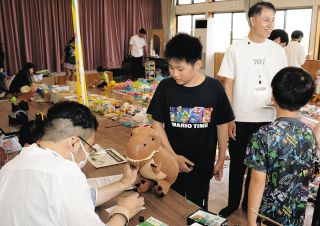 なりたい自分かなえたい　三重県多気町で「こどものまち」、子どもたちが店を考え・決めて・運営
