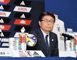 内田篤人さん、カズのような「夢、憧れの存在に」『JFAユニクロ