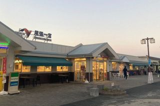 小原和紙工芸作家の山内一生さん死去 95歳、「白譜」で日展内閣総理