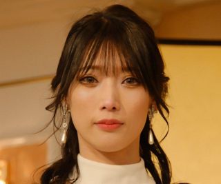 日向坂46の影山優佳、4周年ライブにサプライズ登場「お祝いできたこと