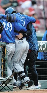 巨人・田中将大、今キャンプ初となるサイン会 宮崎キャンプはマー君