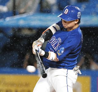 中日・村松開人、来季用バットは「少し重く長く」確実性上げるため強く