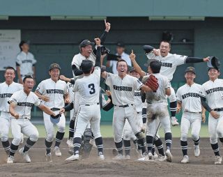 松商学園が夏の甲子園へ、4年ぶり38度目　決勝で佐久長聖破る、高校野球長野大会
