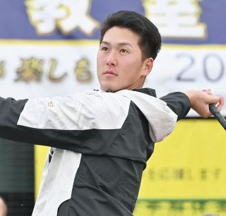 【巨人】亀井コーチ、秋広優人に外野守備向上を求める「球際やボールまで速くとかはできるように」