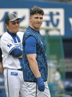 明大OB川上憲伸さん「打たれた弾道焼きついている」 慶大OB高橋
