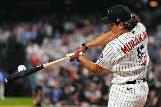【今回限り】本物の本塁打王！MLB通算755本 ハンク.アーロン・直筆サイン色紙 ハンク・アーロンさん死去 メジャー通算755本塁打 NPB記録持つ王貞治