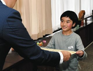 穂積小3・館さんが最優秀賞　「しょうゆ感想文」全国コンクール
