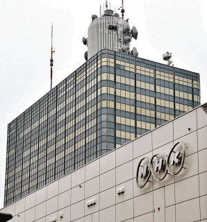 【紅白】NHK、松田聖子の5年ぶり復活”大大トリ”発表にネットでは疑問の声「発表の仕方！順番！」「後出し発表にモヤッと」「なんかずるくない？」