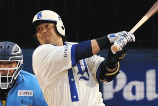 楽天・渡辺佳明、DeNAに4打数4安打の大暴れ！ 5番抜てきの三木監督