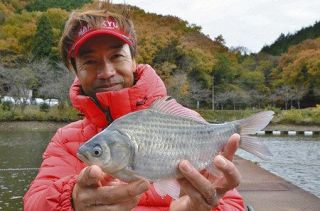円良田湖で放流直後の新ベラ狙う　強風早上がりも数釣りを満喫