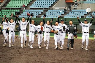 愛知黎明が9回2死から逆転サヨナラ勝ち…2年生4番・稲岡顕人が執念の一打 愛知大会はパロマ瑞穂で継続試合3試合：中日スポーツ・東京中日スポーツ