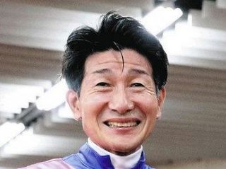 柴田善臣騎手が黄綬褒章　JRA現役で初「競馬の発展に一層貢献していきたい」