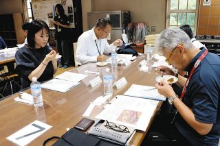 梨、ハムにチーズがとろ～り　学生考案の安城新グルメ「道の駅デンパーク」で販売へ