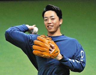 中日・梅津晃大、400万円増の1400万円でサイン 勝負の来季へ「しっかり