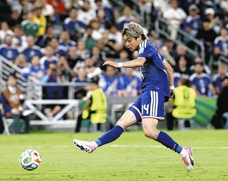 サッカー元日本代表・前園真聖さん、元チームメートの”レゲエGK”と偶然