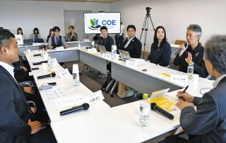 若者の挑戦　経営者ら応援　県がエグゼクティブに８人任命　