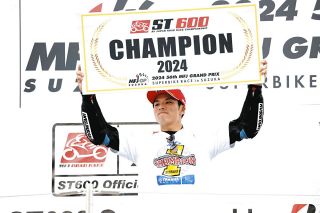 岡田 Okayama Day1. 雨のなか新型ZX-10Rの色々な確認ができました