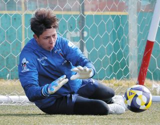 復帰のFW前田直輝がチーム合流「優勝目指す中で必要だと言って