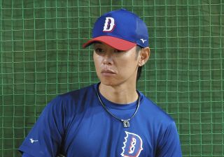 中日】「THANK YOU」「SHO NAKATA」中田翔引退Tシャツを着用し本人を