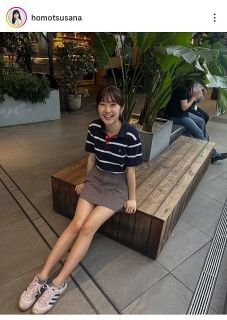 志田千陽　宮崎友花　缶バッジ　アクリルキーホルダー ◇「天才的に可愛いな」…志田千陽、宮崎友花との2ショット【写真】：中