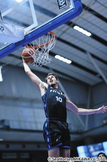 Bリーグ】角野亮伍が前半だけで16得点をマークも後半は