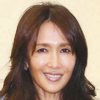 工藤静香、インスタに”歌姫”ツーショット公開「素敵な交流ですね」「可愛い二人のツーショット、嬉しい」