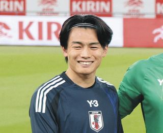 内田篤人さん、カズのような「夢、憧れの存在に」『JFAユニクロ