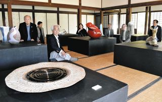 京都ゆかりの美術工芸品がずらり　6月2日まで伊賀と名張の4会場で作品展