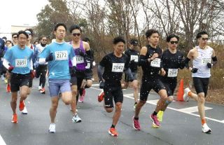 寒さ吹き飛ばす快走　武豊で「ゆめたろうマラソン」に1835人参加