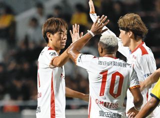 名古屋グランパスの新エンブレムは選手にも好評「戦う顔をしている」と