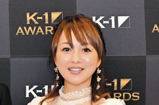 伝説のキャバ嬢”エンリケが35歳誕生日で『1008本の薔薇』『オリシャン