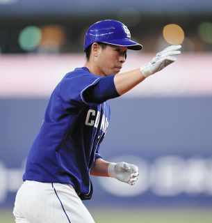 阿部寿樹選手バッティンググローブ 巧者たちのグラブSELECTION 三塁手・阿部寿樹 二塁の練習用が