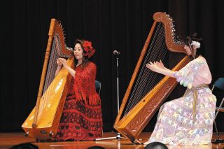 アルパの音色でパラグアイの自然表現、会場魅了　一宮で講演会
