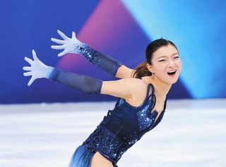 フィギュア】村上佳菜子さん、氷上と遜色なし！インラインスケートで