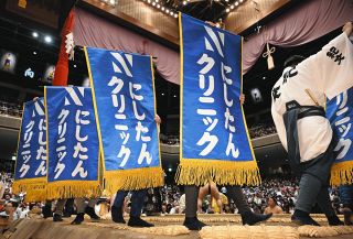 リハビリ中の紀平梨花、一般営業中のリンクに“降臨”「滑ってる姿見られ