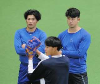 中日・岡田俊哉、新グラブには3桁背番号入れず「すぐ21番を付ける